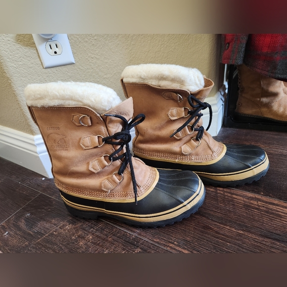 Sorel Other - Men's Sorel Caribou Tan Snow Boots,  Size 10